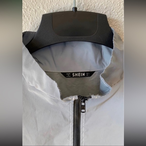 Zip up Drawstring Hem Reflective Jacket Size Large - Picture 7 of 12